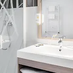 Lägenhetshotell Adagio Access Paris Clichy
