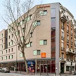 Adagio Access Paris 3*