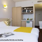 아다지오 액세스 파리 클리시