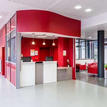 Adagio Access Paris 3*