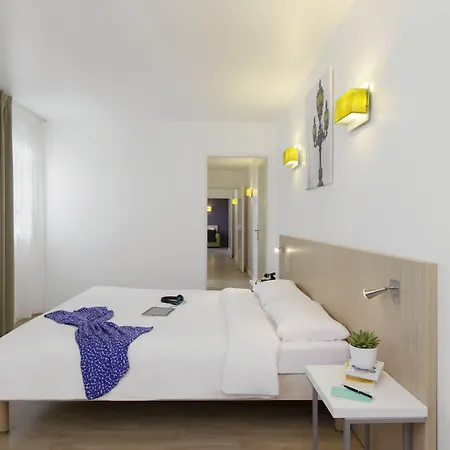 Apartahotel Adagio Access Paris 3*