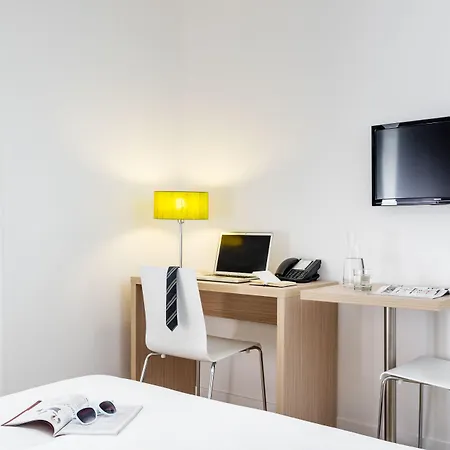 Adagio Access Paris Apart-hotel