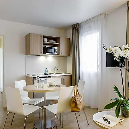 Adagio Access Paris Apartahotel Clichy