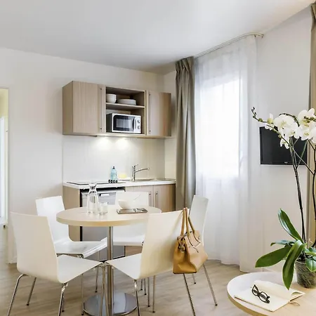 Adagio Access Paris