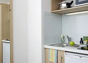 Adagio Access Paris 3*
