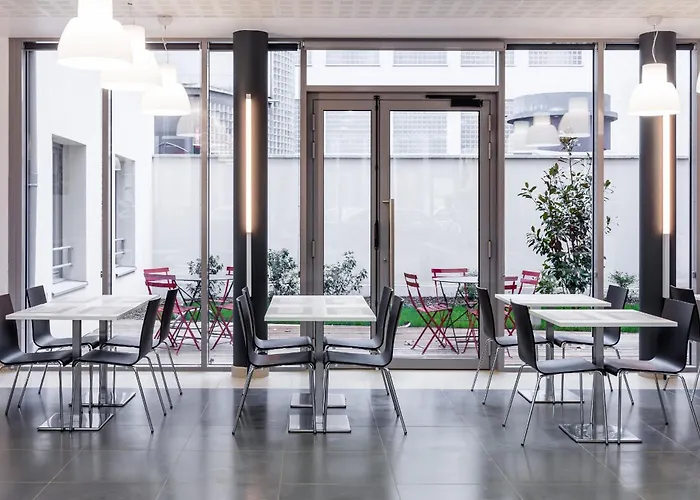 Adagio Access Paris