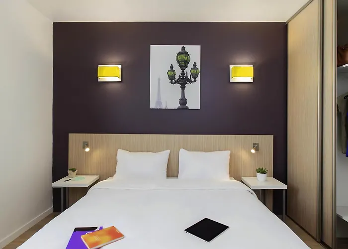 Adagio Access Paris